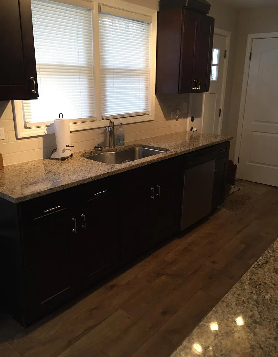 3 bed, 1008 sqft, $2,600 — Photo 2