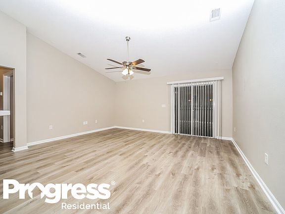 3rd image of 10219 Normandy Cove St
