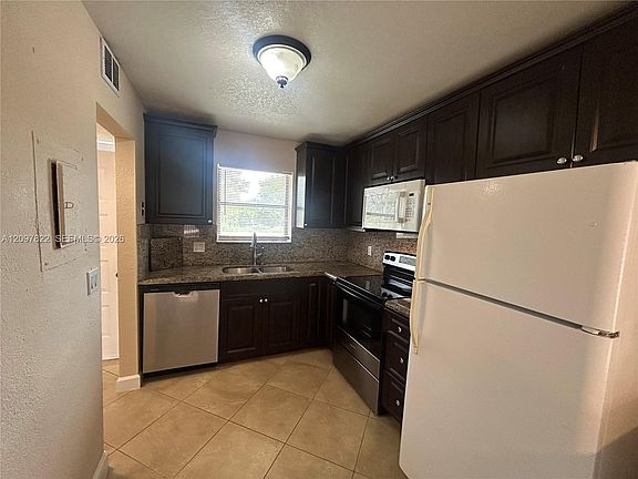 3rd image of 21915 Lake Forest Cir APT 202