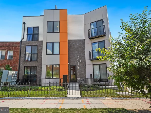2001 I St NE Penthouse 10, Washington, DC 20002