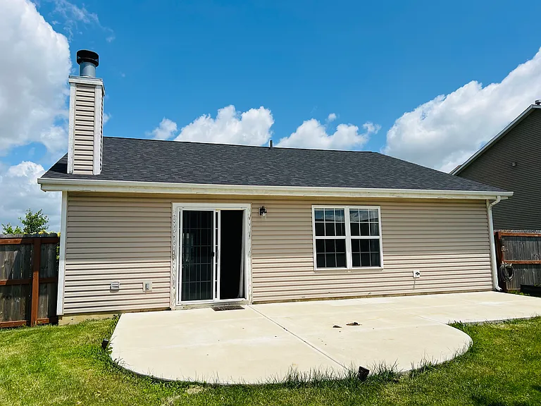 2201 Schoolmarm Dr — Photo 17