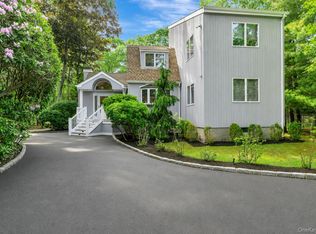 2 Strathmore Court, Remsenburg, NY 11960