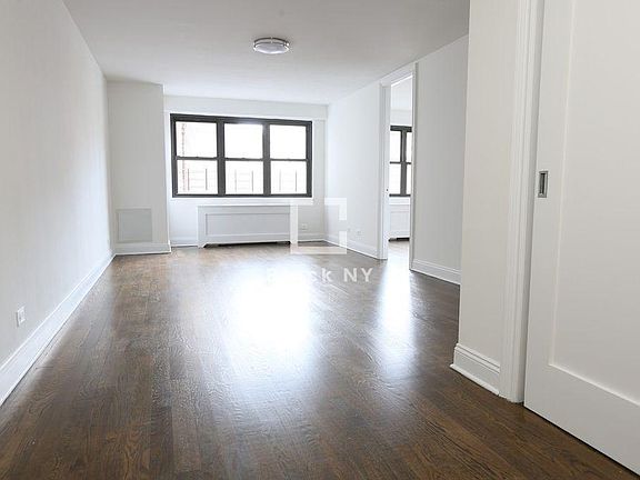 3rd image of 160 3rd Ave #4E
