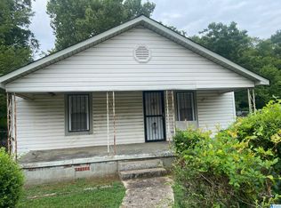 100 Pine St SW, Bessemer, AL 35022