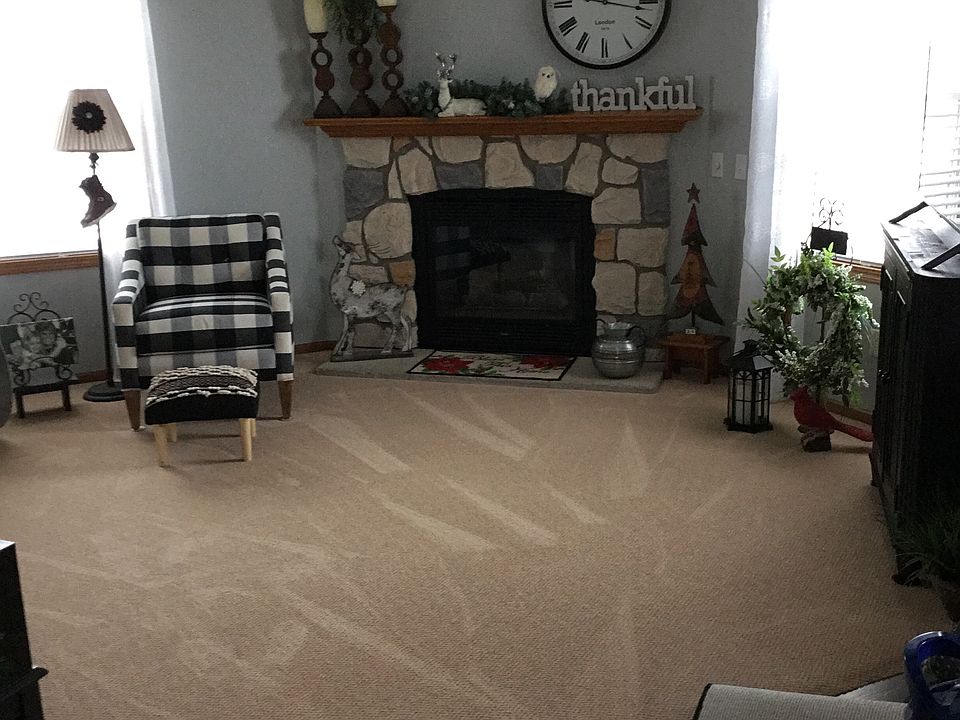 1st image of 190 Twin Lakes Dr