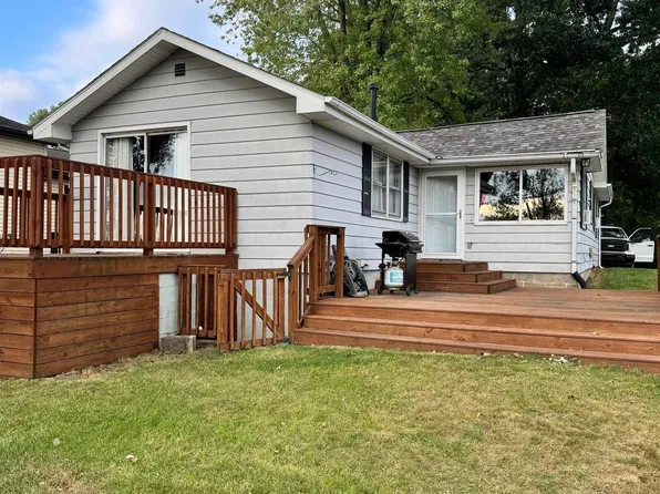 1630 Lilac Ln, Warsaw, IN 46580