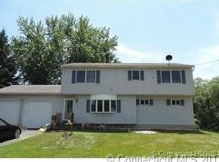 56 Meadowlark Rd, Enfield, CT 06082