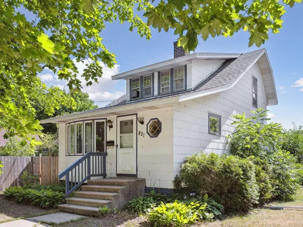 821 8th Ave N, Saint Cloud, MN 56303