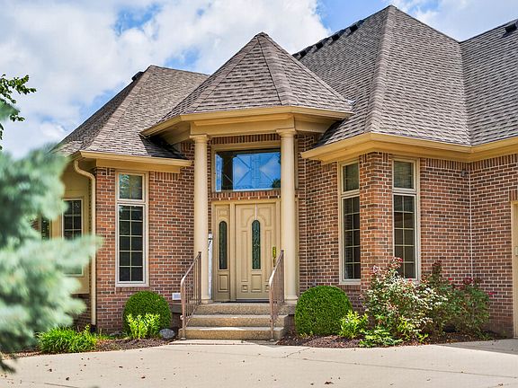 3rd image of 1514 Ashwood Ct