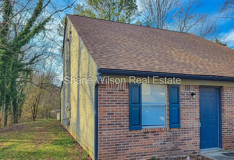3356 Steeple Cir NE — Photo 1