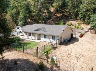 5334 Griffin Creek Rd, Medford, OR 97501