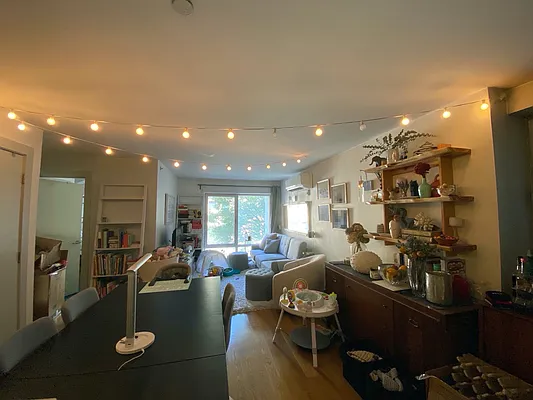 Rented by EXR | media 2