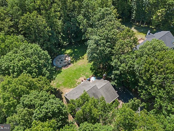 5th image of 2319 Wildwood Cir