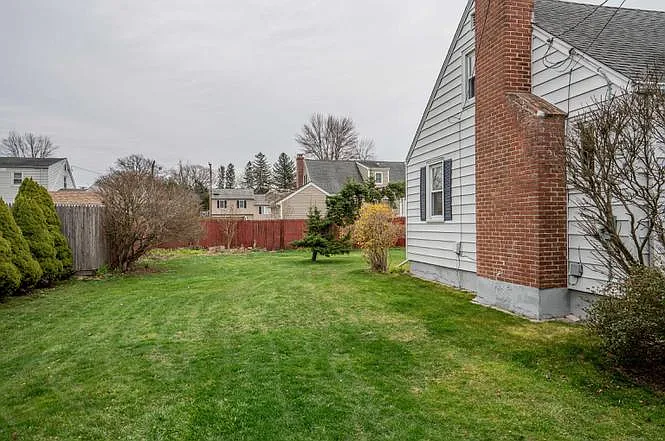 92 Ashland Ave — Photo 9