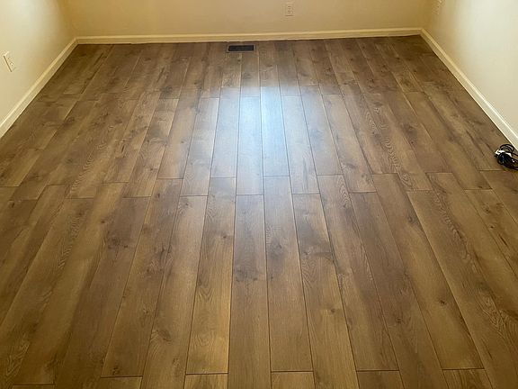 4th image of 6228 S Claremont Ave Floor 1