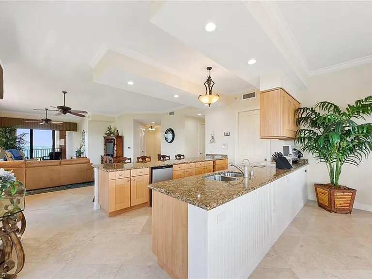 10620 Gulf Shore Dr #602 — Photo 4