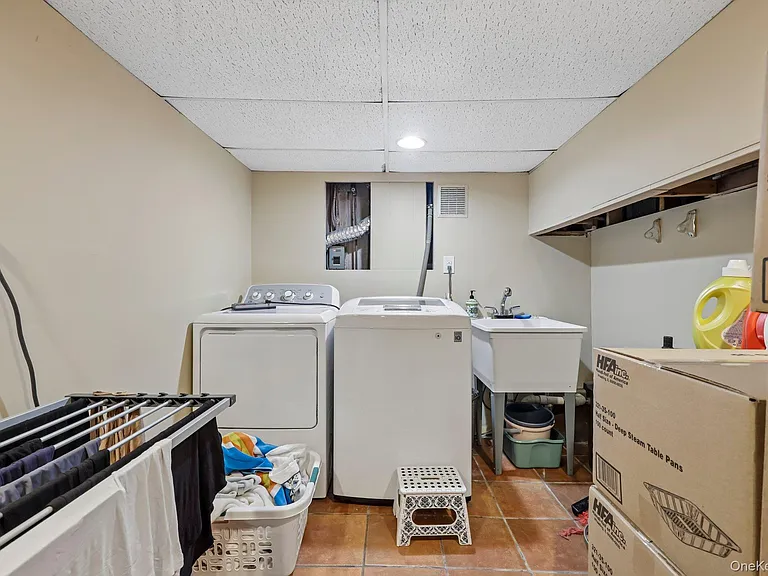 1304 Harbor Rd — Photo 38