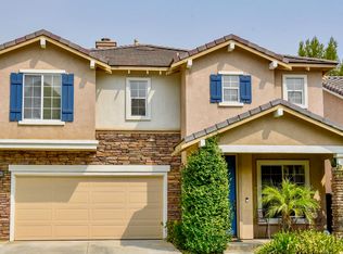 28536 Silverking Trl, Saugus, CA 91390