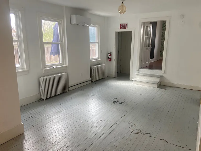 227 Warren St #1 — Photo 6