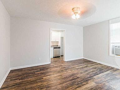 5th image of 1151 Kentucky St