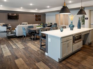 830 Wildwood Rd #17909466, Saint Paul, MN 55115