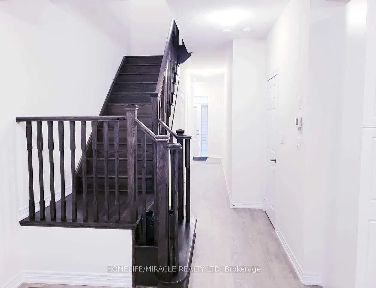 3 bed, $3,000 — Photo 2