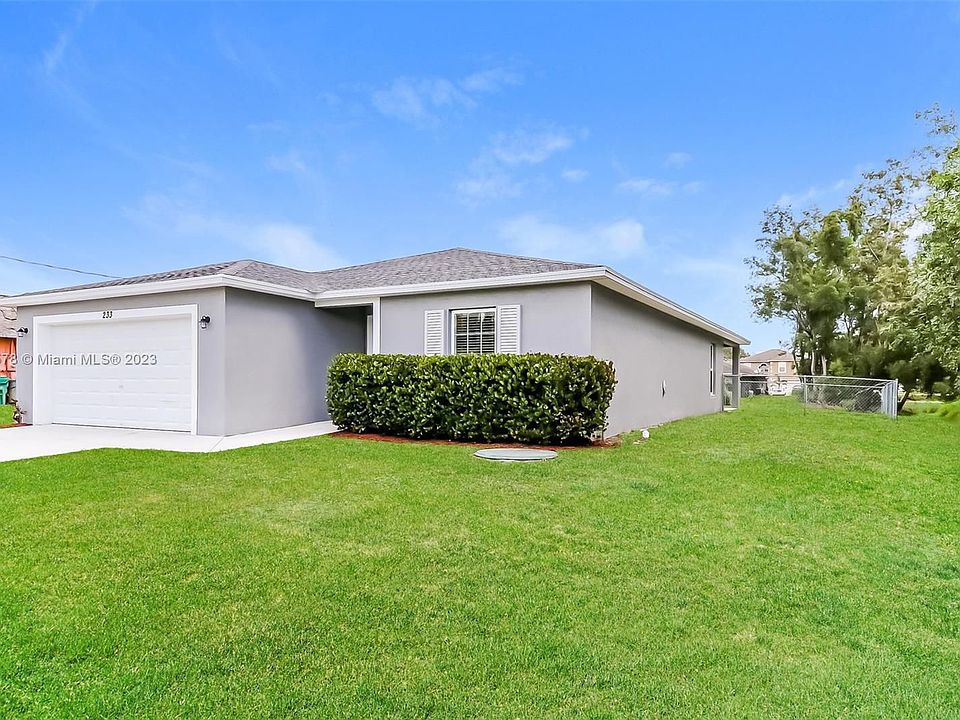 233 SW Bedford Rd, Port Saint Lucie, FL 34953 Zillow