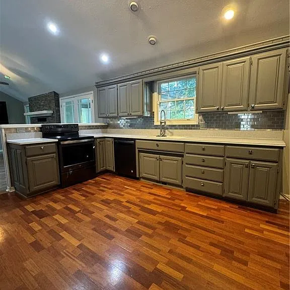 47 Dalton Dr — Photo 6