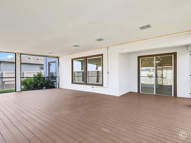 13441 Palmera Vista Dr — Photo 40