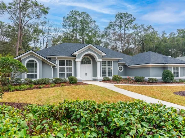 4217 SW 94th Dr, Gainesville, FL 32608