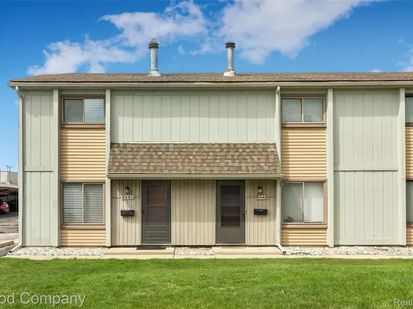 2451 Samoset Rd, Royal Oak, MI 48073
