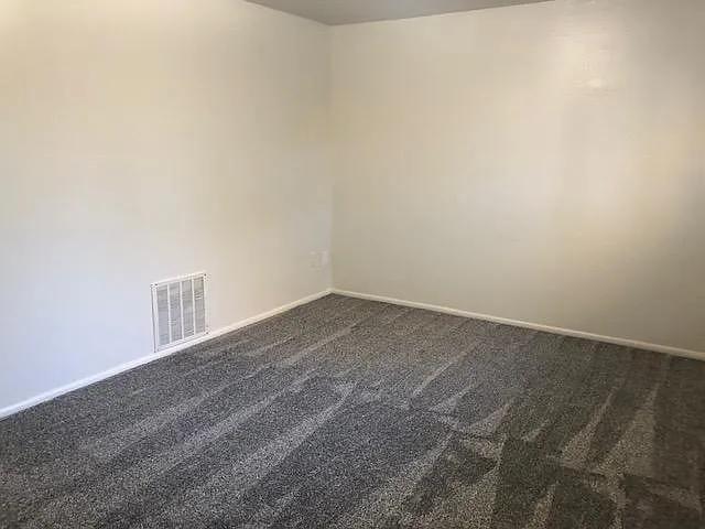 870 W 530 S #4 — Photo 3