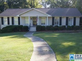 300 Sunset Dr, Vestavia Hills, AL 35216