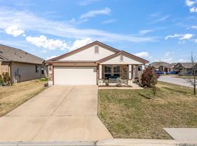 137 Hematite Ln, Jarrell, TX