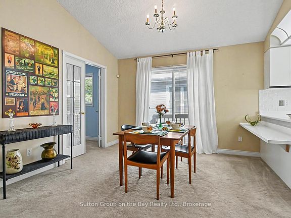 5th image of 6 Donald Cres