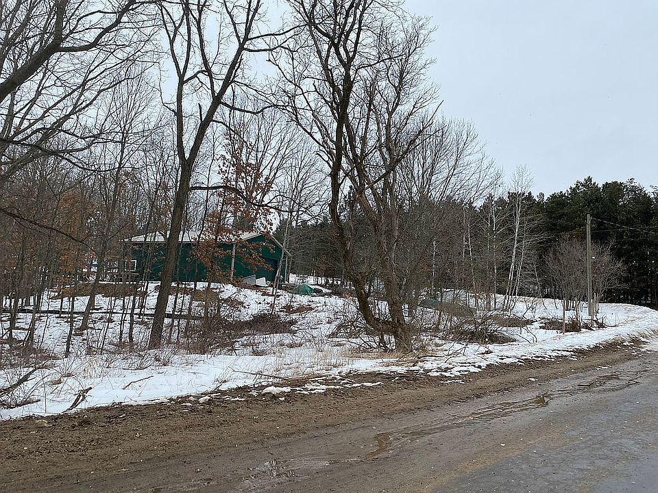 1st image of 779 N 136th Ave