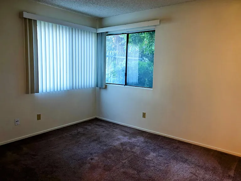 Northridge Apartments — Photo 7