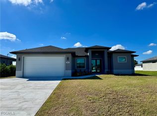 2004 Tropicana Pkwy W, Cape Coral, FL 33993