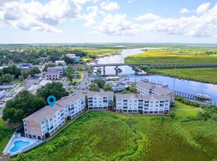 91 Screven St, Darien, GA 31305