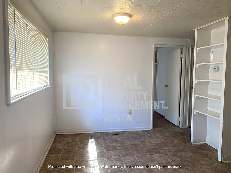 612 Cedarwood Dr — Photo 4