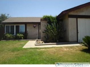754 La Strada Dr, Fallbrook, CA 92028