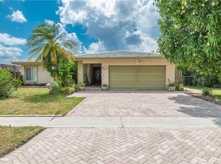 8211 NW 68th Ave, Fort Lauderdale, FL 33321