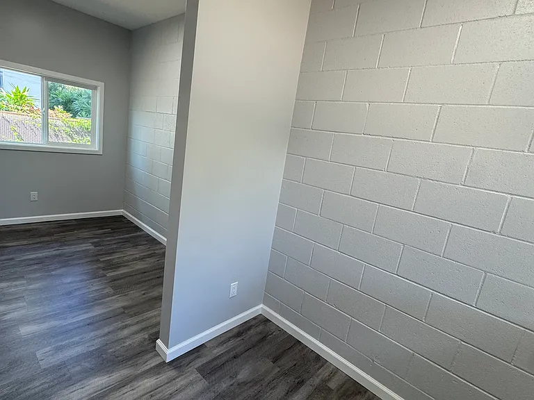 Bonus/Storage Room!
