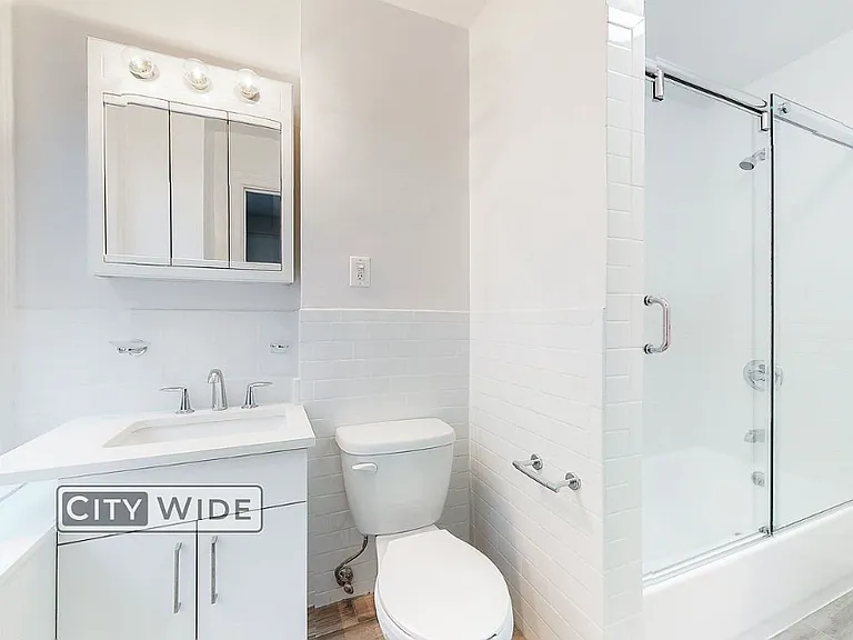 145 W 55th St #4F — Photo 5