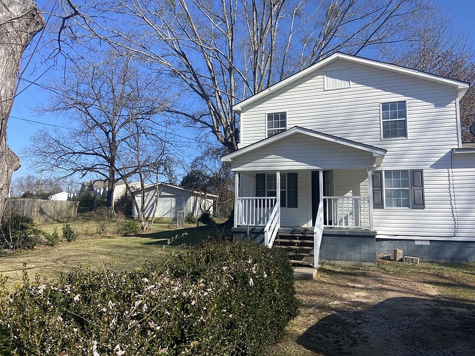 1st image of 3105 Hood St #A
