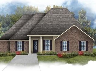 43260 Clear Lake Dr, Hammond, LA 70403