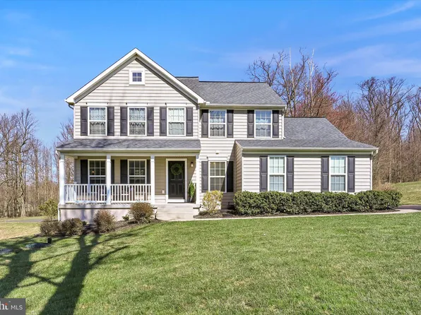 2 Hidden Ct, Elverson, PA 19520
