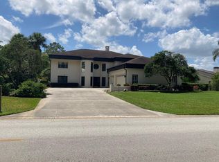 5455 Saddlebrook Way, Zephyrhills, FL 33543