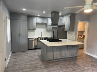 3025 E 5th St APT 4, Long Beach, CA 90814