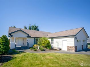 660 Elk Loop, Sequim, WA 98382